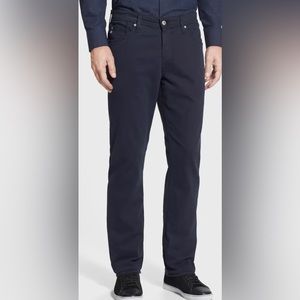 AG “The Graduate” tailored leg pants. Navy 33x32